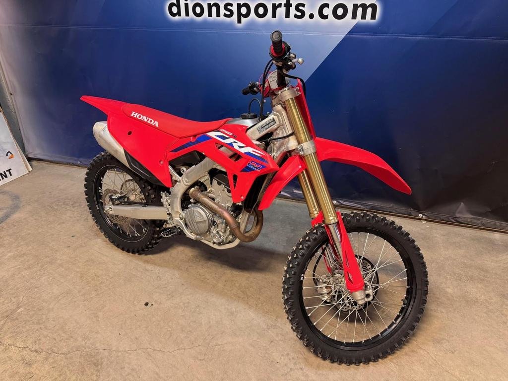 2023 Honda CRF250R in Charlemagne, Quebec - 2 - w1024h768px