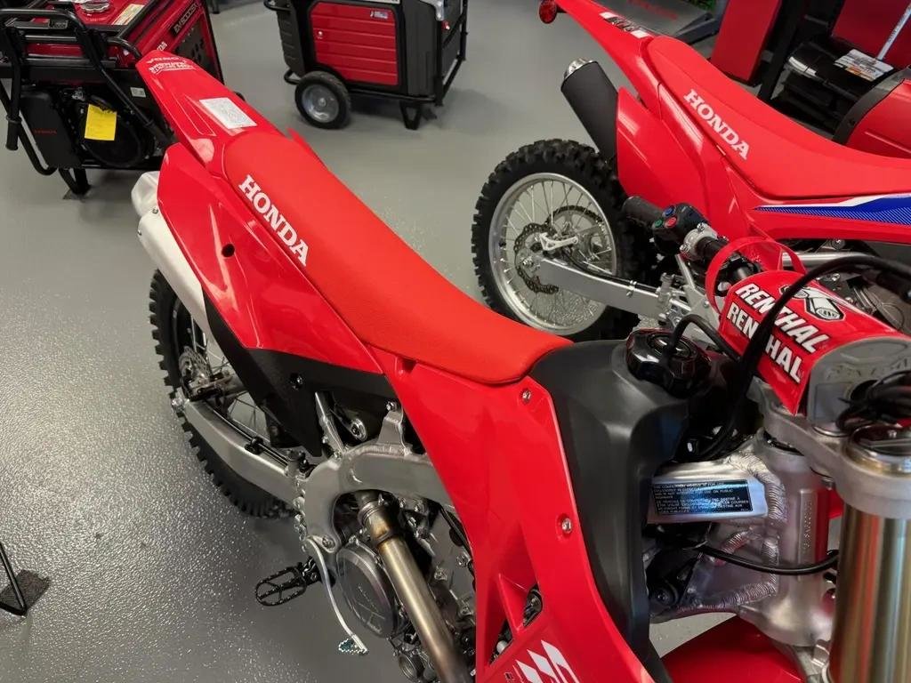 Honda CRF250RXS  2025 à Charlemagne, Québec - 3 - w1024h768px