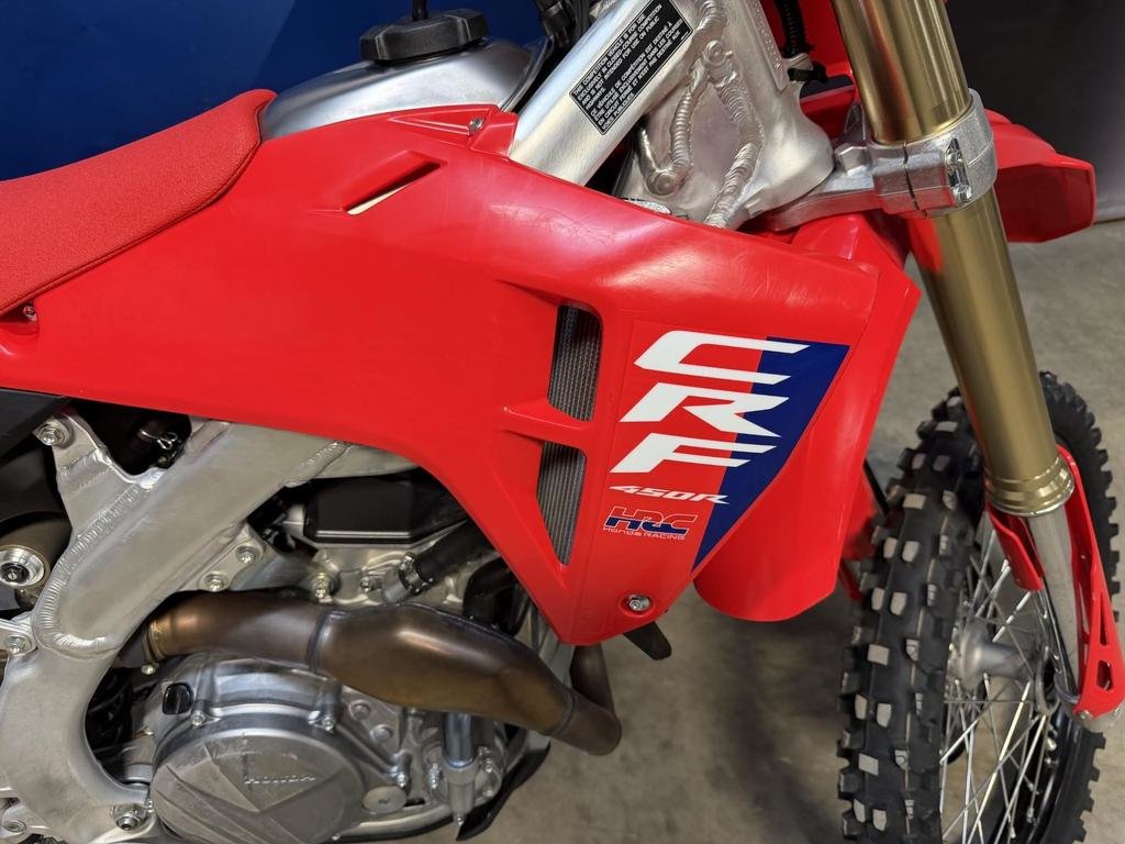 Honda CRF450RT 450 R  2026 à Charlemagne, Québec - 4 - w1024h768px