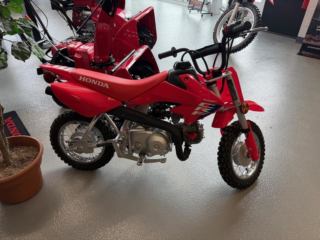 2026 Honda CRF50FT CRF 50 in Charlemagne, Quebec - 6 - w1024h768px