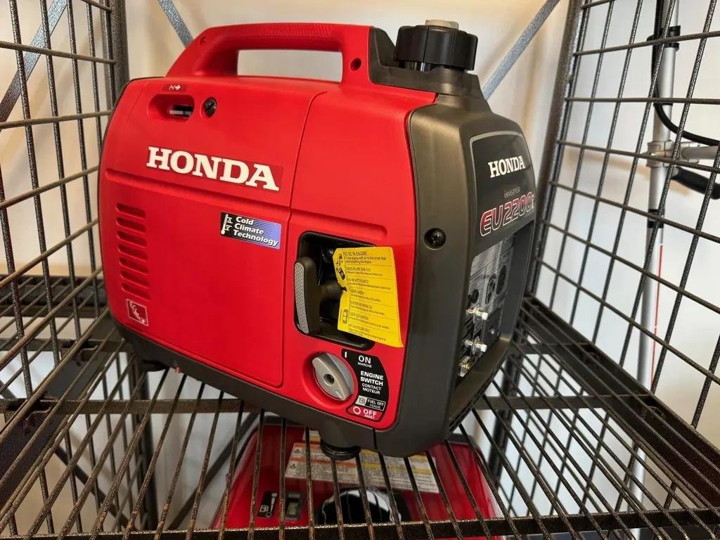 Honda EU2200ITC  2025 à Charlemagne, Québec - 3 - w1024h768px