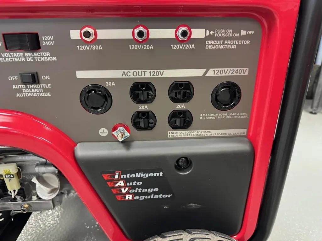 2025 Honda Generatrice Honda EM5000S in Charlemagne, Quebec - 2 - w1024h768px