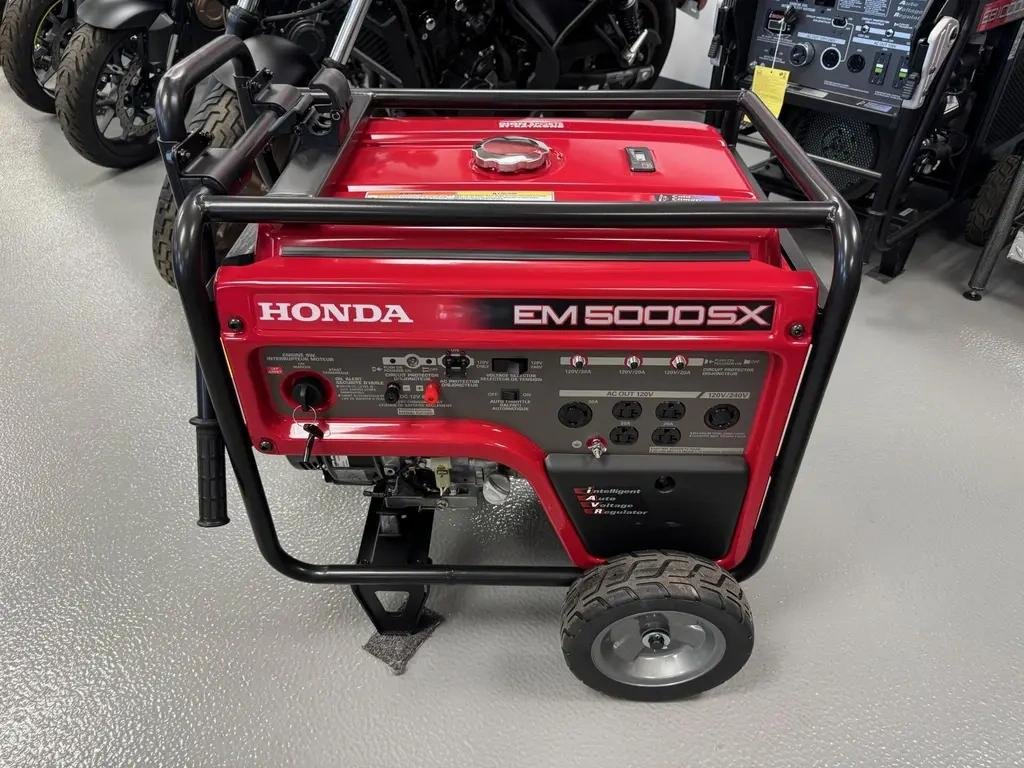 2025 Honda Generatrice Honda EM5000S in Charlemagne, Quebec - 1 - w1024h768px