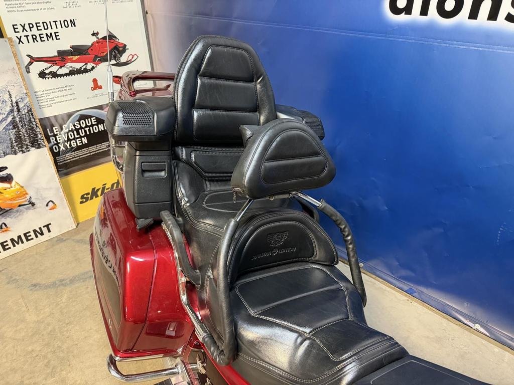 1997 Honda GoldWing 1500 in Charlemagne, Quebec - 5 - w1024h768px