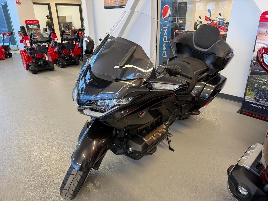 2026 Honda GoldWing 1800 DCT Tourer Gold Wing in Charlemagne, Quebec - 6 - w1024h768px