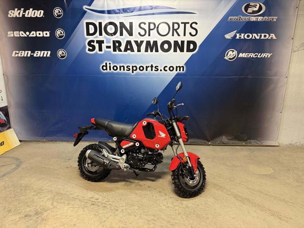 Honda Grom 125 MSX125  2023 à Charlemagne, Québec - 1 - w1024h768px
