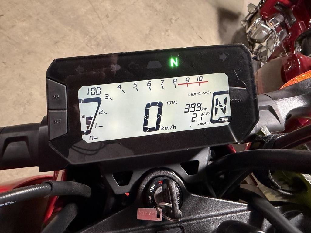 Honda Grom 125 MSX125  2023 à Charlemagne, Québec - 8 - w1024h768px