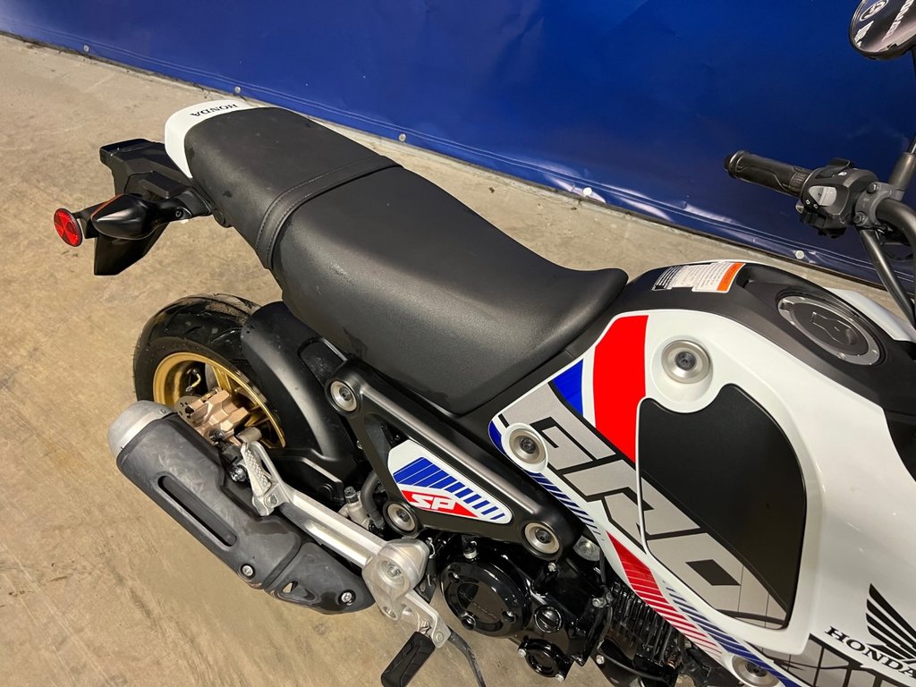 2022 Honda GROM A in Charlemagne, Quebec - 4 - w1024h768px