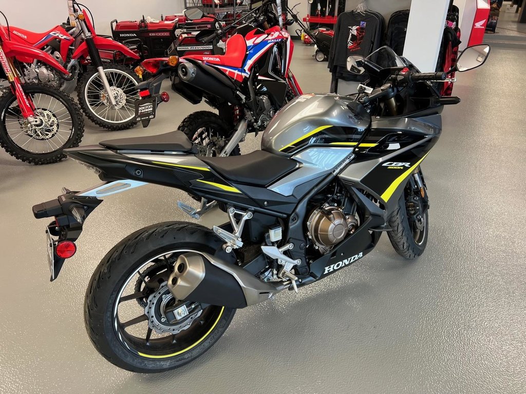 2023 Honda CBR500 CBR 500 in Charlemagne, Quebec - 5 - w1024h768px