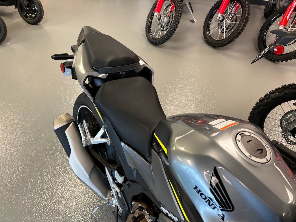 2023 Honda CBR500 CBR 500 in Charlemagne, Quebec - 4 - w1024h768px