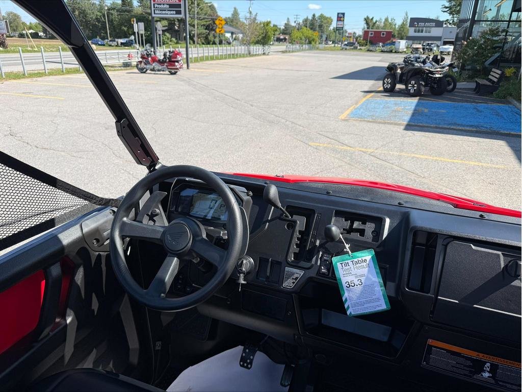 2026 Honda Pioneer 1000 3 places in Charlemagne, Quebec - 6 - w1024h768px
