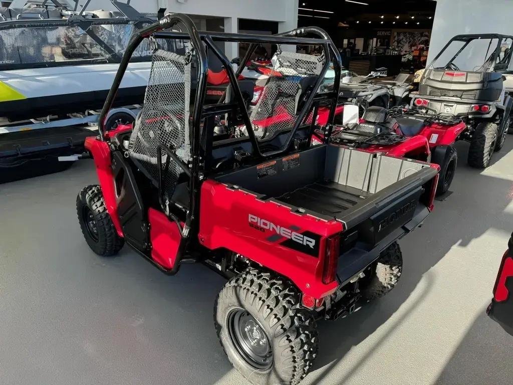 Honda Pioneer 520 SXS5M2T  2026 à Charlemagne, Québec - 3 - w1024h768px