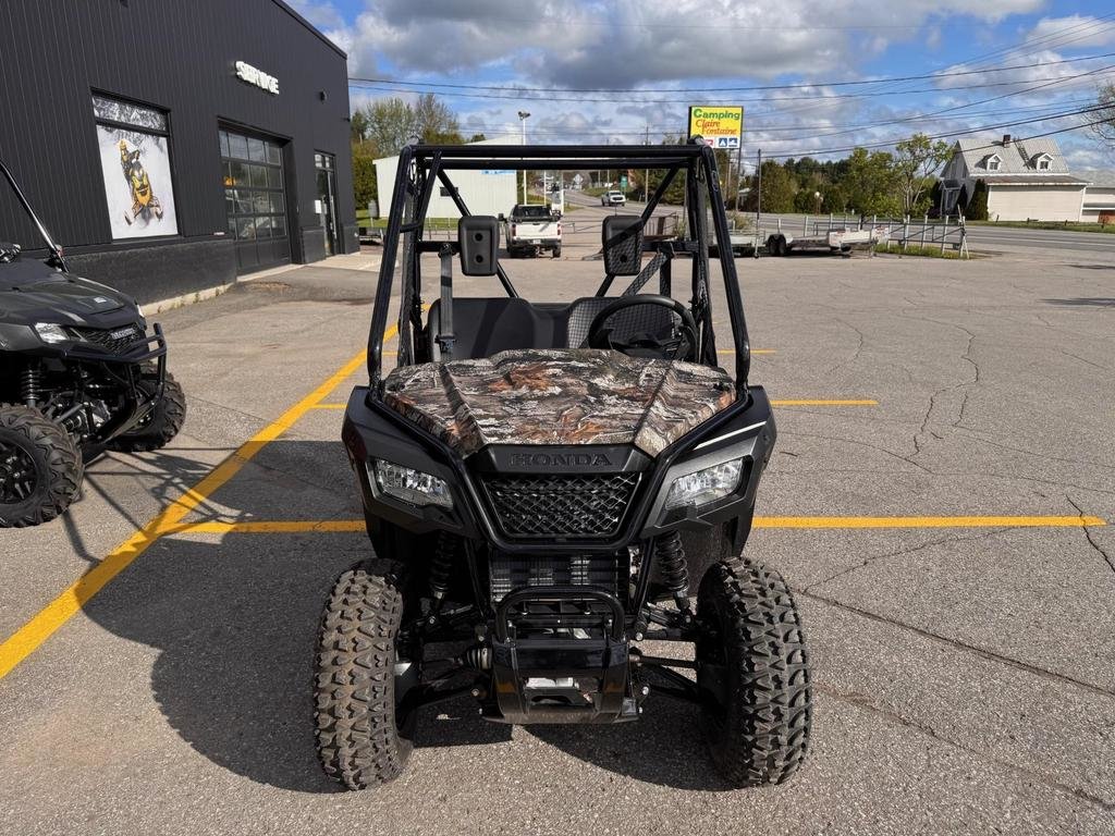 Honda PIONEER 520  2025 à Charlemagne, Québec - 4 - w1024h768px