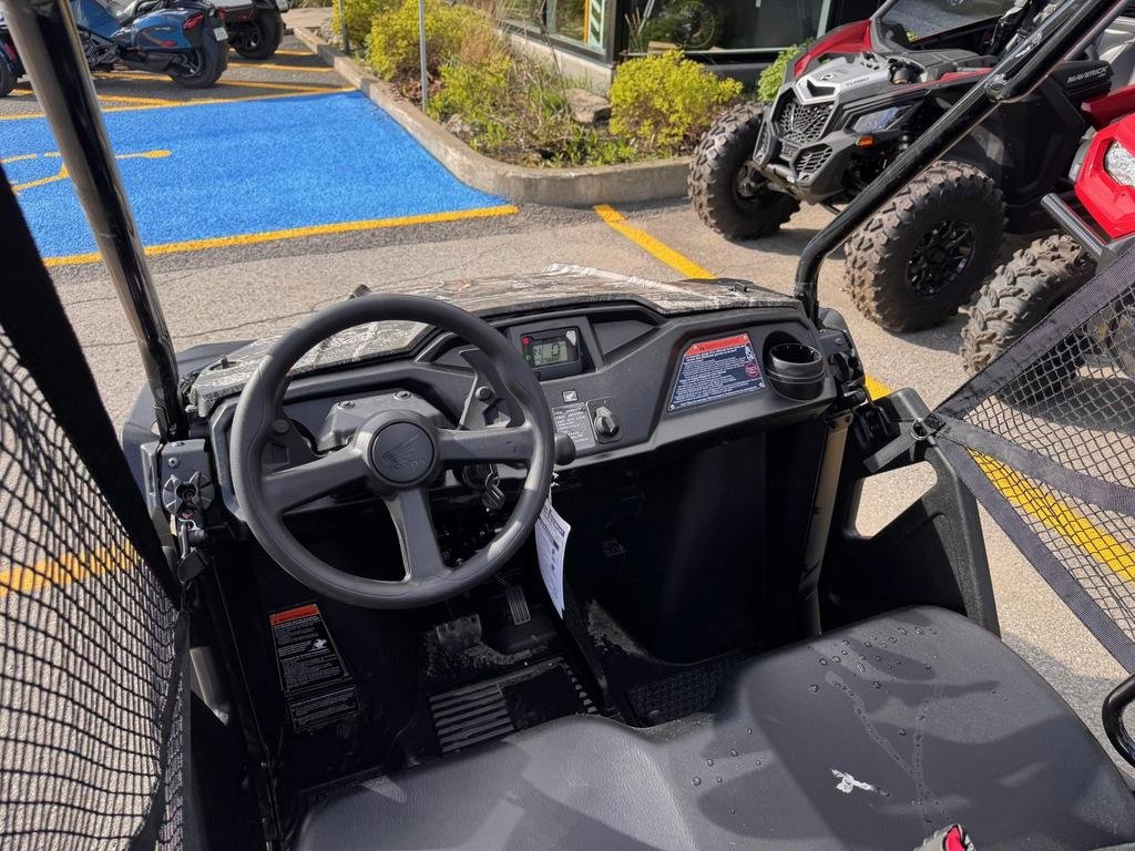 Honda PIONEER 520  2025 à Charlemagne, Québec - 7 - w1024h768px