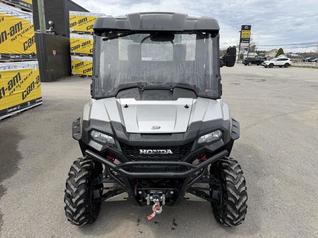 Honda PIONEER 700  2020 à Charlemagne, Québec - 4 - w1024h768px
