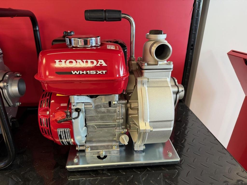 2026 Honda Pompe Honda WH15XT2C in Charlemagne, Quebec - 1 - w1024h768px