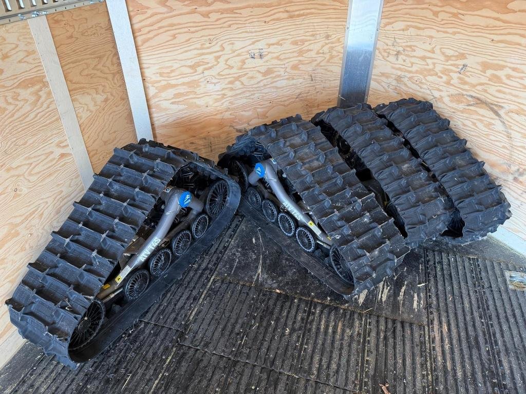 Honda RUBICON 500 + Chenille Tatou Camso  2017 à Charlemagne, Québec - 9 - w1024h768px