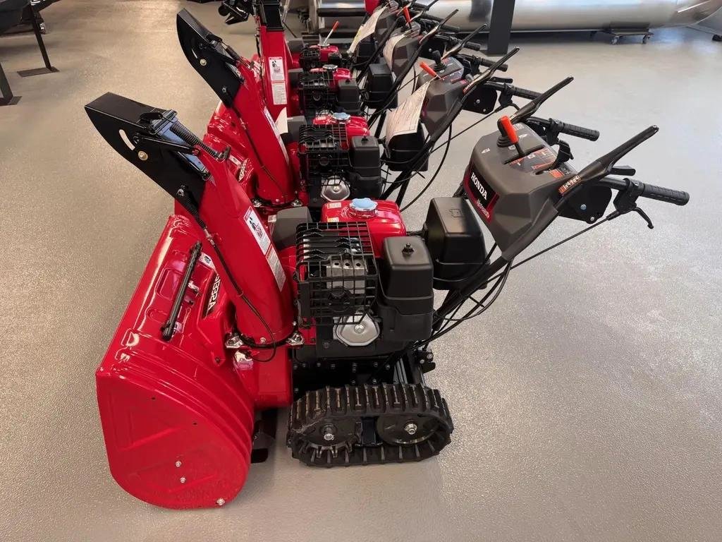 2026 Honda Souffleuse Honda HSS1332CTD in Charlemagne, Quebec - 4 - w1024h768px
