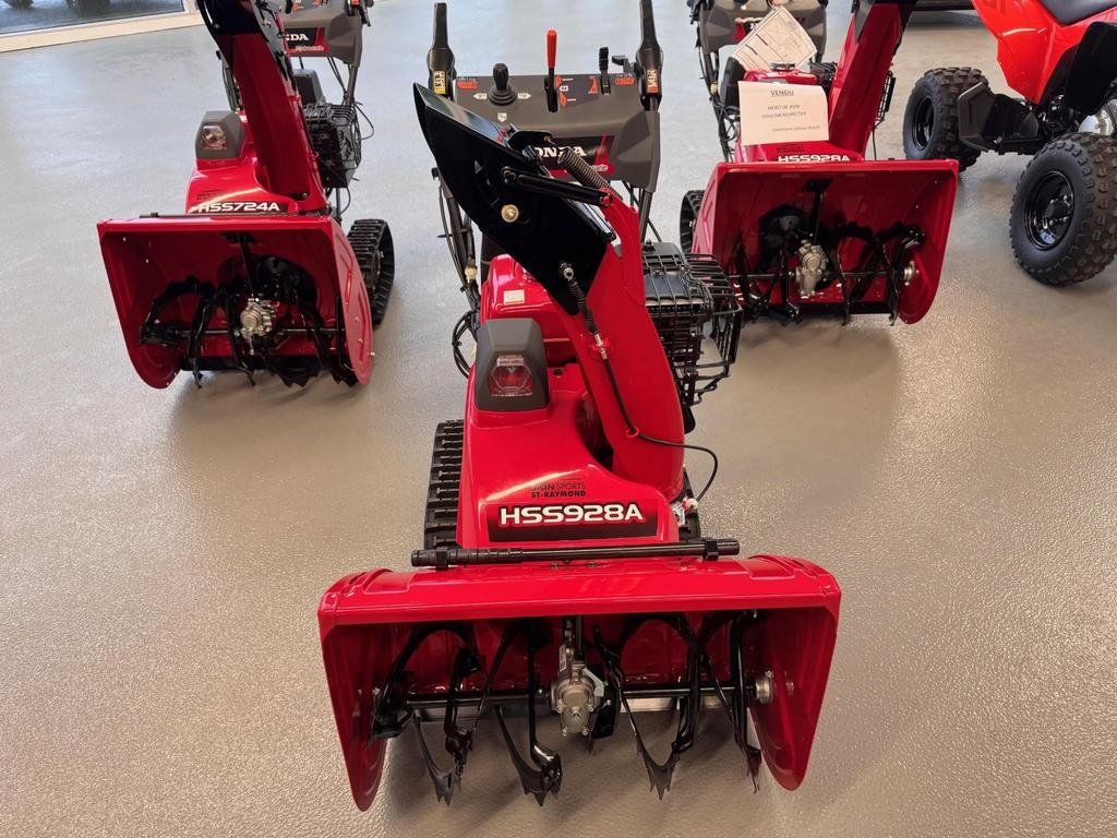 Honda Souffleuse Honda HSS928CTD  2024 à Charlemagne, Québec - 2 - w1024h768px