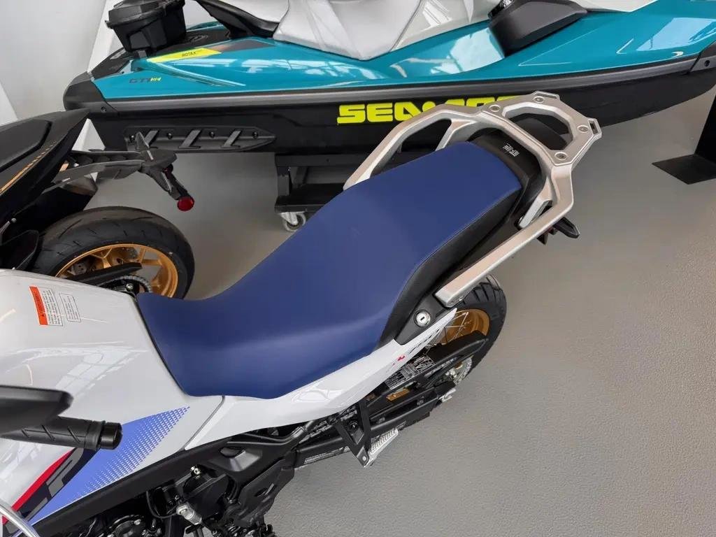 Honda TRANSALP 750 XL750  2025 à Charlemagne, Québec - 4 - w1024h768px