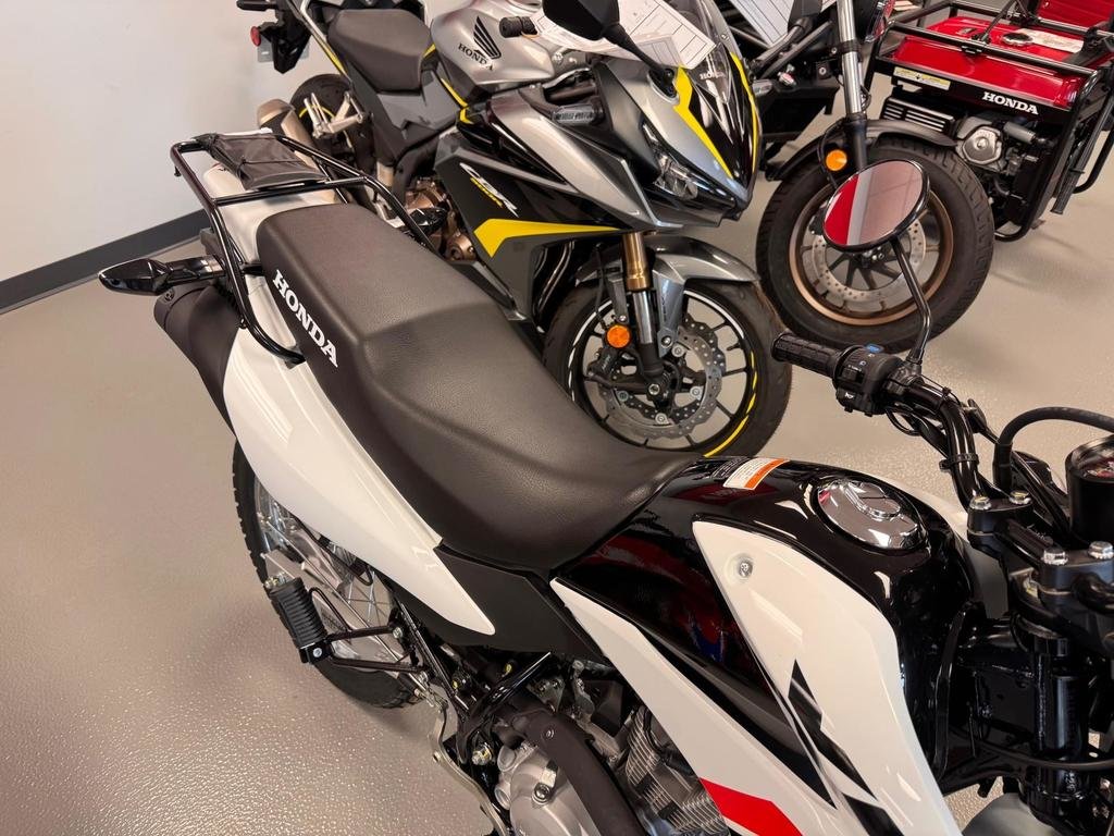 Honda XR150L XR150  2024 à Charlemagne, Québec - 3 - w1024h768px