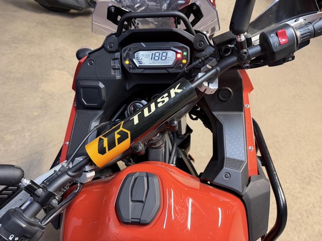 Kawasaki KLR650  2022 à Charlemagne, Québec - 7 - w1024h768px