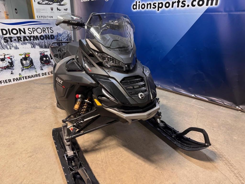 Lynx BRUTAL RE 20 900 ACE TURBO R  2025 à Charlemagne, Québec - 3 - w1024h768px