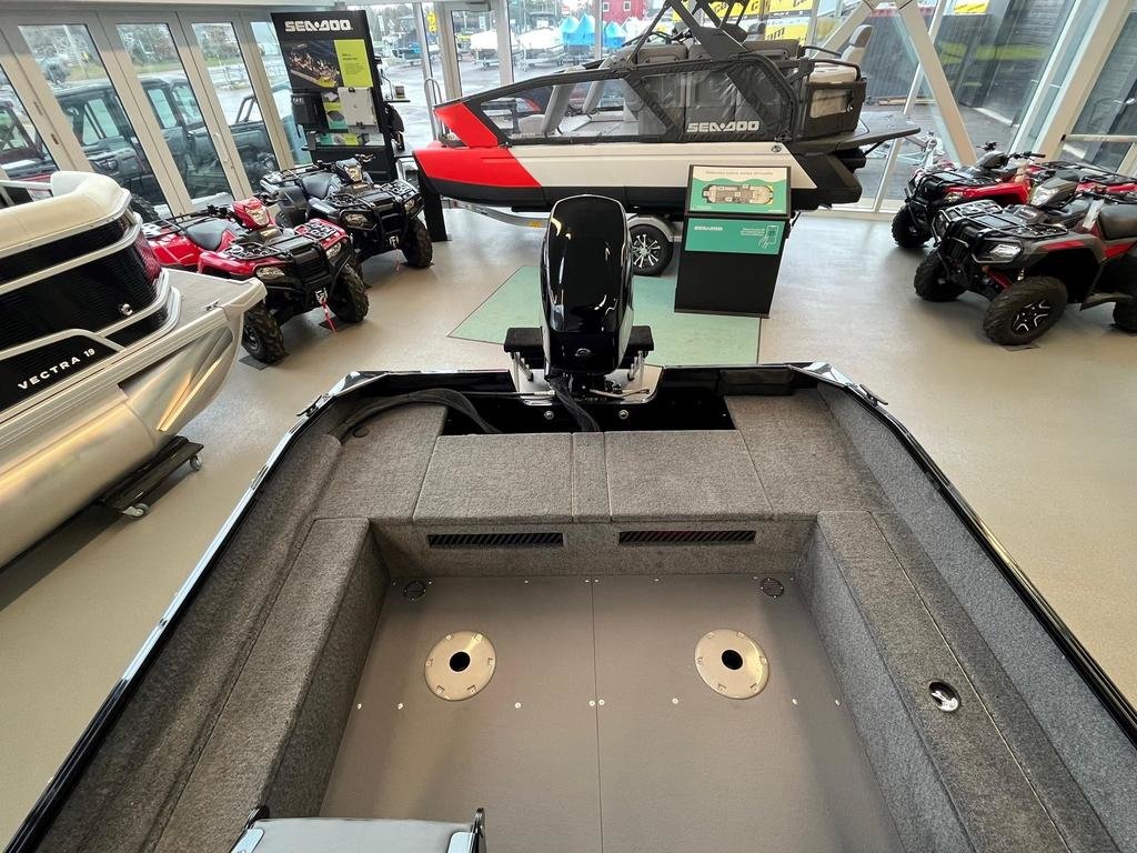 2024  HOLIDAY 162 WS MAX 60 hp (Rabais de 2500$) in Charlemagne, Quebec - 26 - w1024h768px