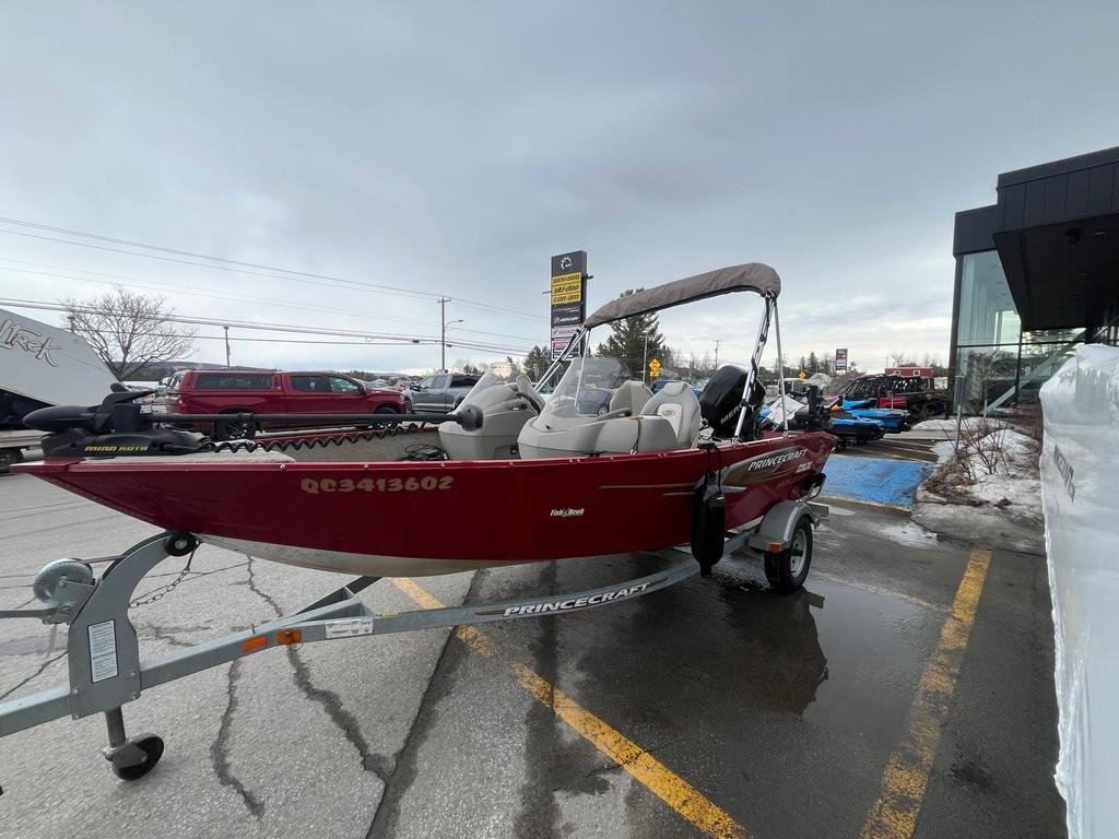 Princecraft HOLIDAY DLX DC 162 60 HP  2012 à Charlemagne, Québec - 2 - w1024h768px