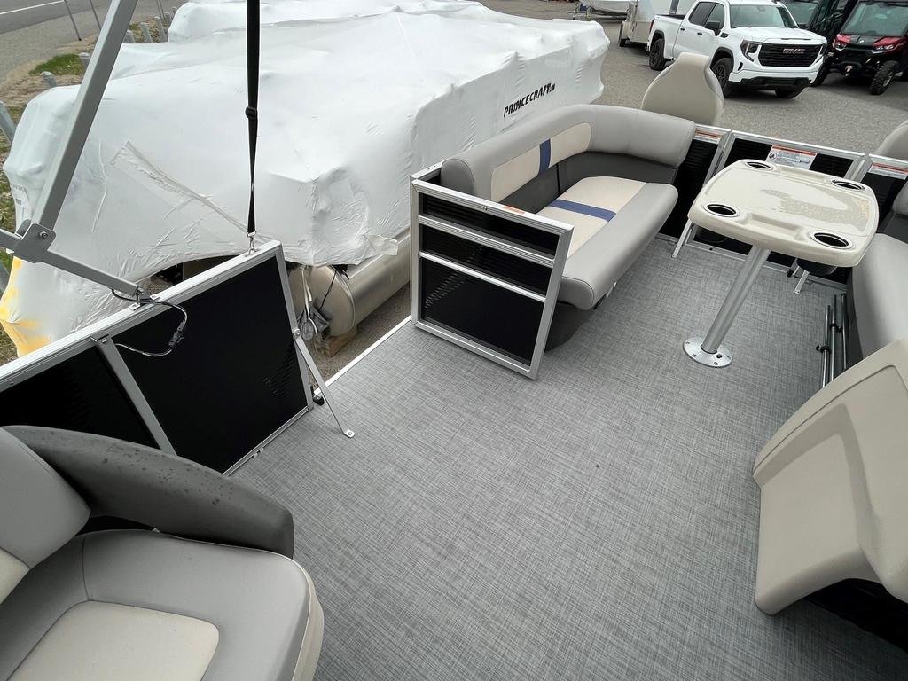 2025 Princecraft JAZZ 19 4S 30 HP efi( Rabais de 1575$ + 7 ans Mercury)) ) in Charlemagne, Quebec - 9 - w1024h768px