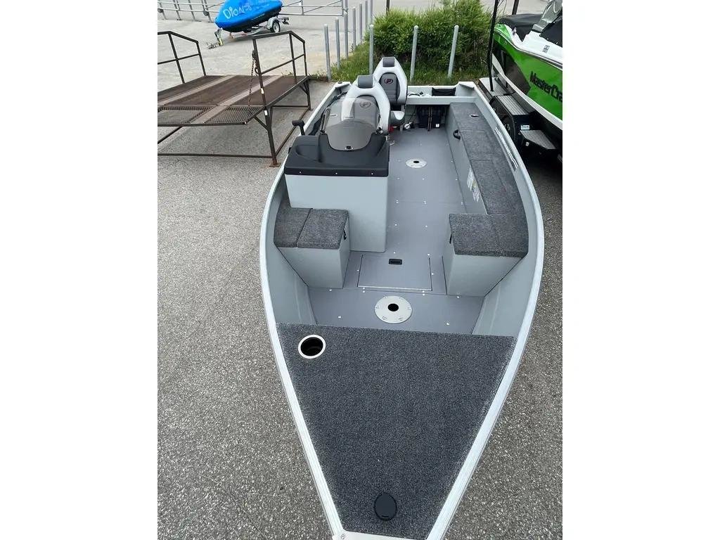 2025 Princecraft RESORTER 160 SC 40 HP CT (Rabais de 2000$) in Charlemagne, Quebec - 9 - w1024h768px