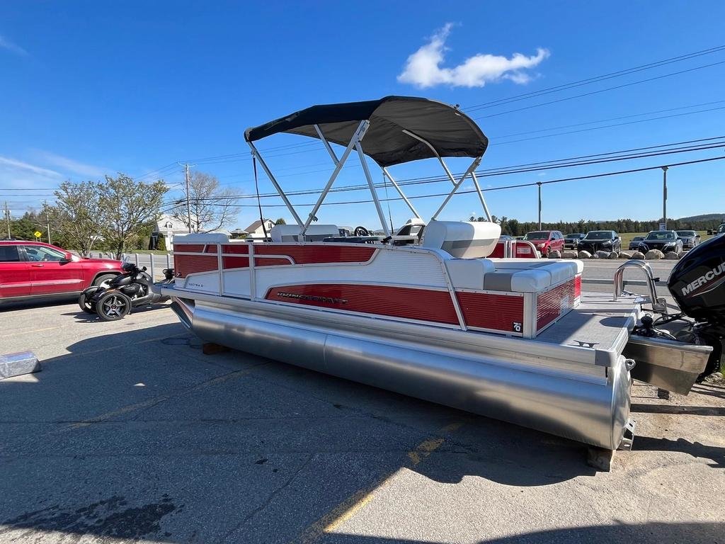 VECTRA 21 RL 60 HP EFI (Rabais de 7000$)  2024 à Charlemagne, Québec - 2 - w1024h768px