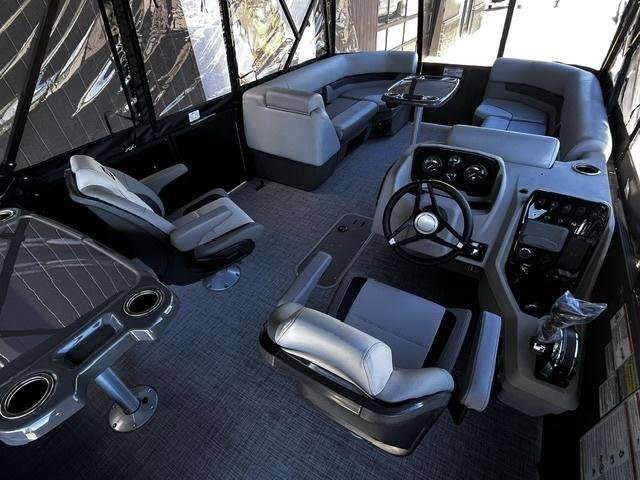 2026 Princecraft Vectra 23 Rl 3 quilles 150 hp Pro XS et Toit Campeur in Charlemagne, Quebec - 10 - w1024h768px