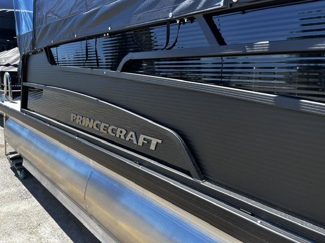 2026 Princecraft Vectra 23 Rl 3 quilles 150 hp Pro XS et Toit Campeur in Charlemagne, Quebec - 18 - w1024h768px