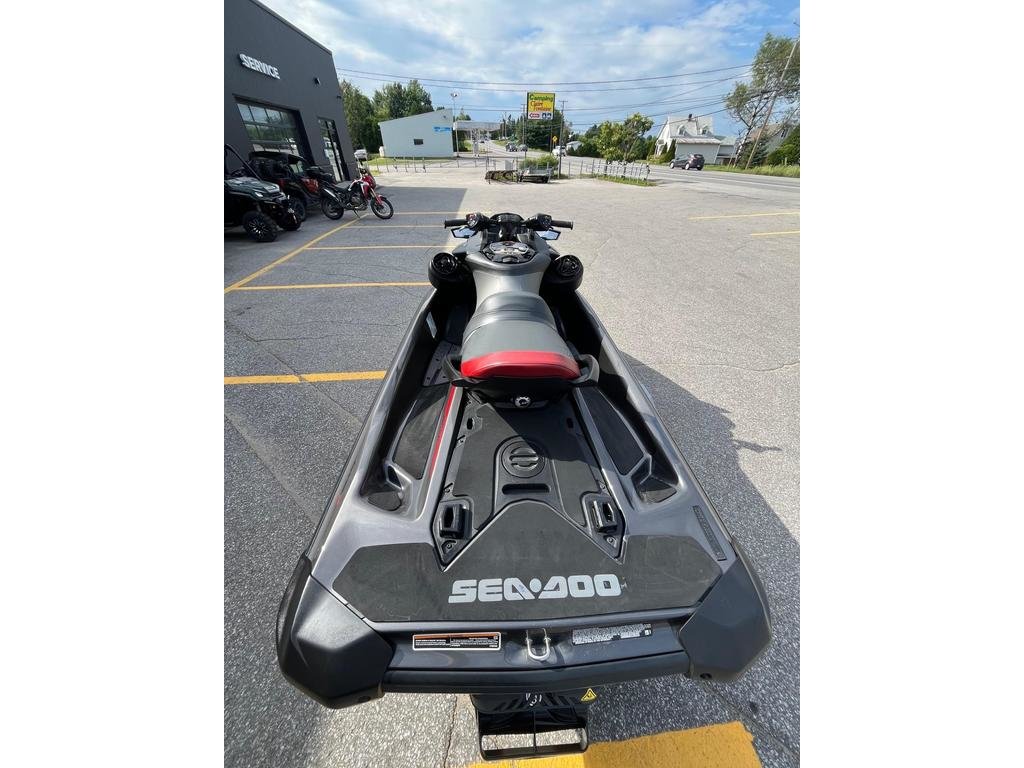 Sea-Doo GTR-X 300 (Rabais de 4000$)  2024 à Charlemagne, Québec - 7 - w1024h768px