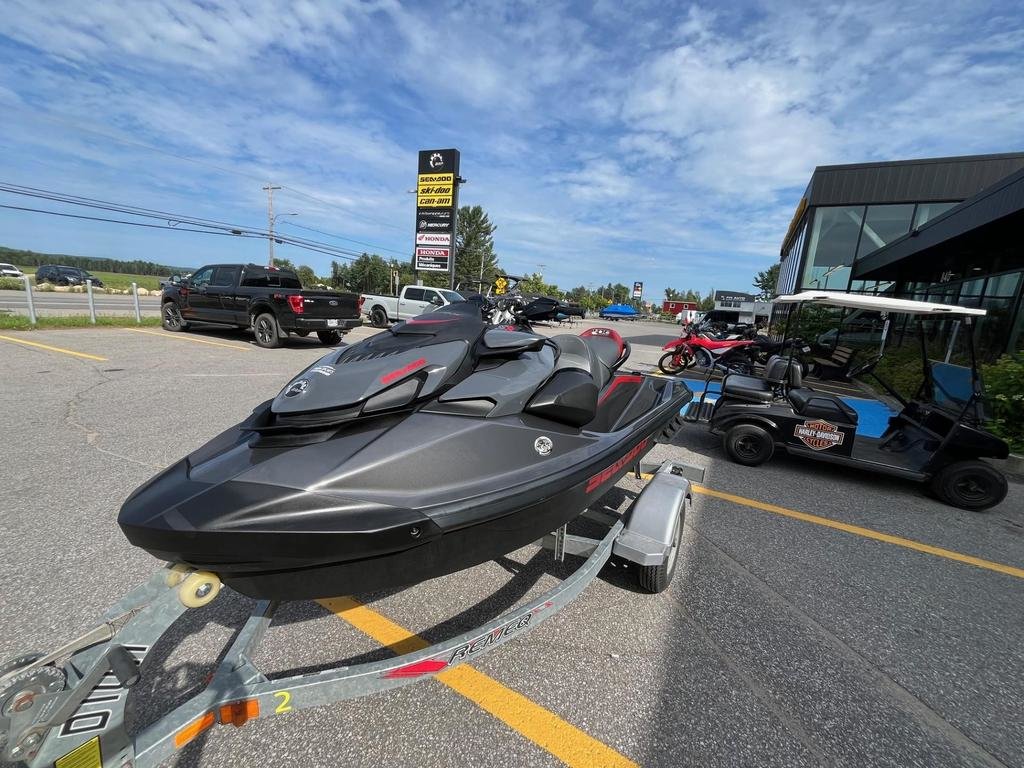 Sea-Doo GTR-X 300 (Rabais de 4000$)  2024 à Charlemagne, Québec - 4 - w1024h768px