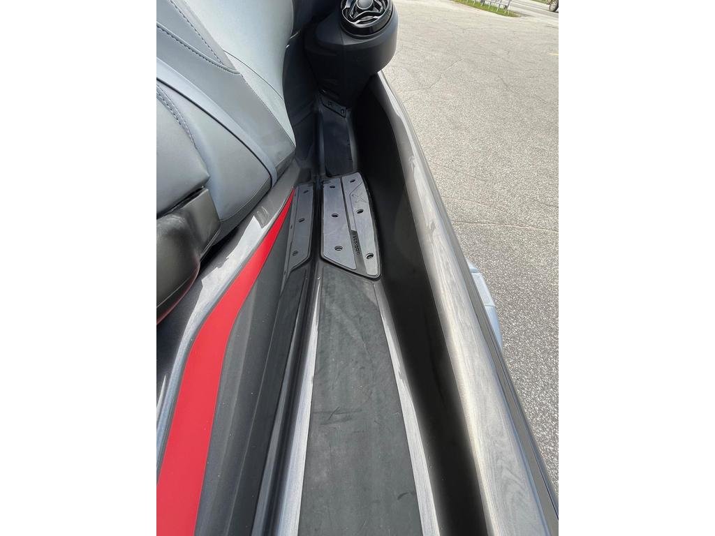 Sea-Doo GTR-X 300 (Rabais de 4000$)  2024 à Charlemagne, Québec - 8 - w1024h768px