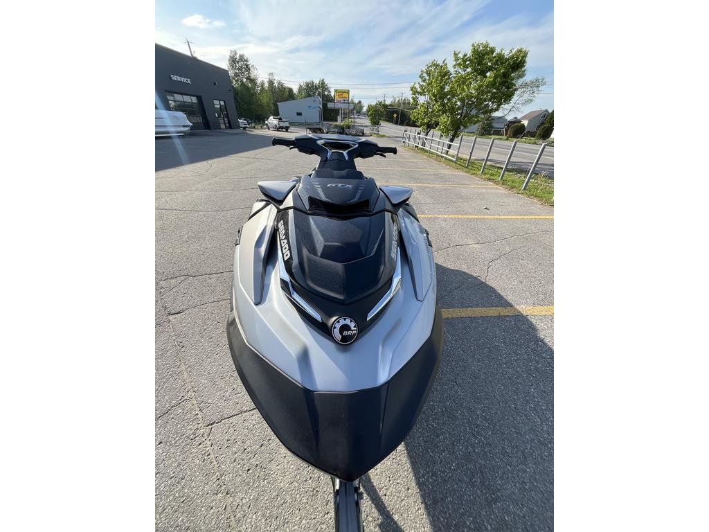 2020 Sea-Doo GTX 300 LIMITED in Charlemagne, Quebec - 3 - w1024h768px