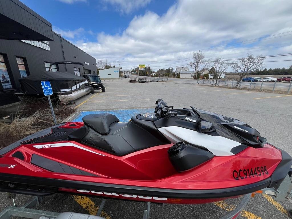 2024 Sea-Doo RXP X 325 AUDIO in Charlemagne, Quebec - 2 - w1024h768px