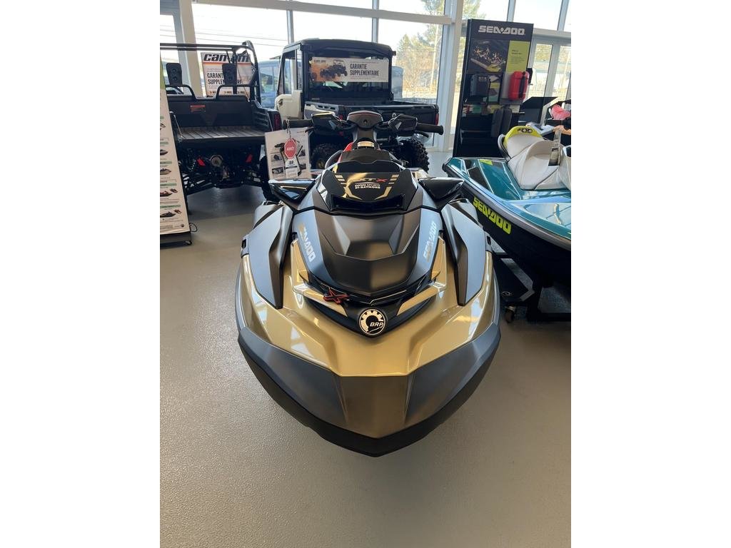 Sea-Doo RXT X 325 ( Rabais de 1250$)  2025 à Charlemagne, Québec - 2 - w1024h768px