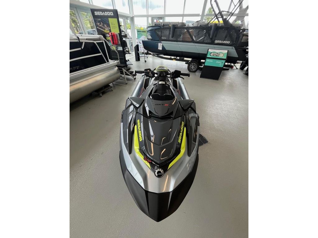Sea-Doo RXT X 325 ( Rabais de 1250$)  2025 à Charlemagne, Québec - 7 - w1024h768px