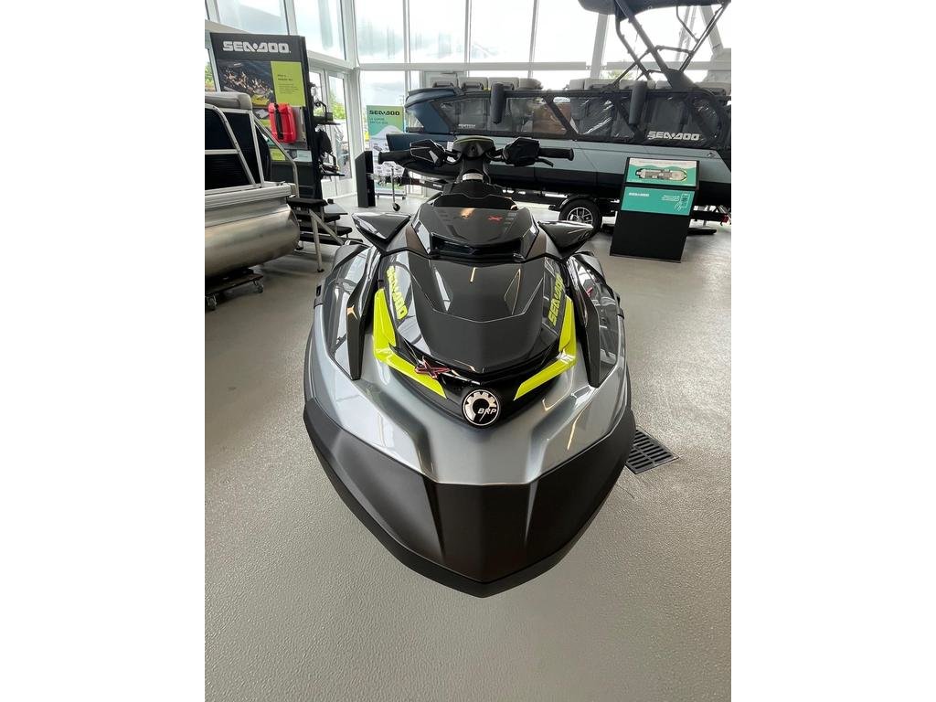 Sea-Doo RXT X 325 ( Rabais de 1250$)  2025 à Charlemagne, Québec - 2 - w1024h768px