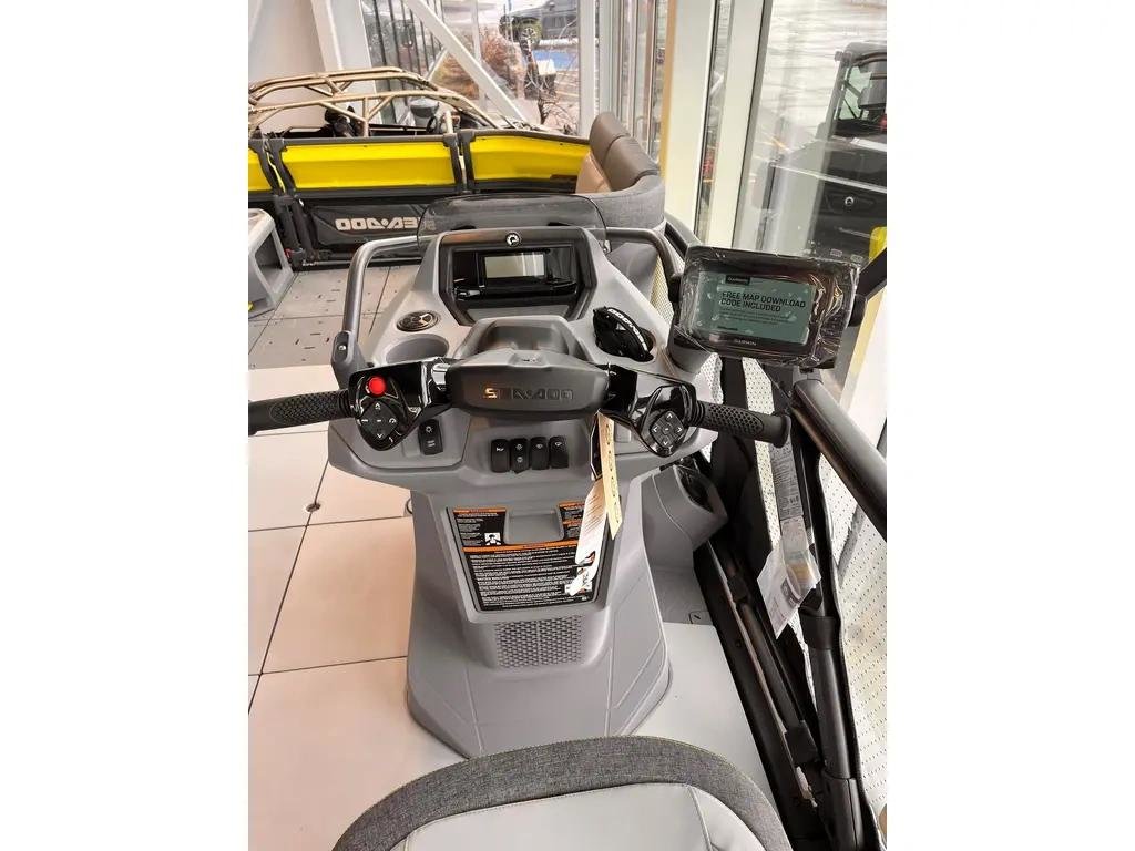 2023 Sea-Doo SWITCH CRUISE 18 230 + 3 ans Brp et(Rabais de 12700$) in Charlemagne, Quebec - 11 - w1024h768px