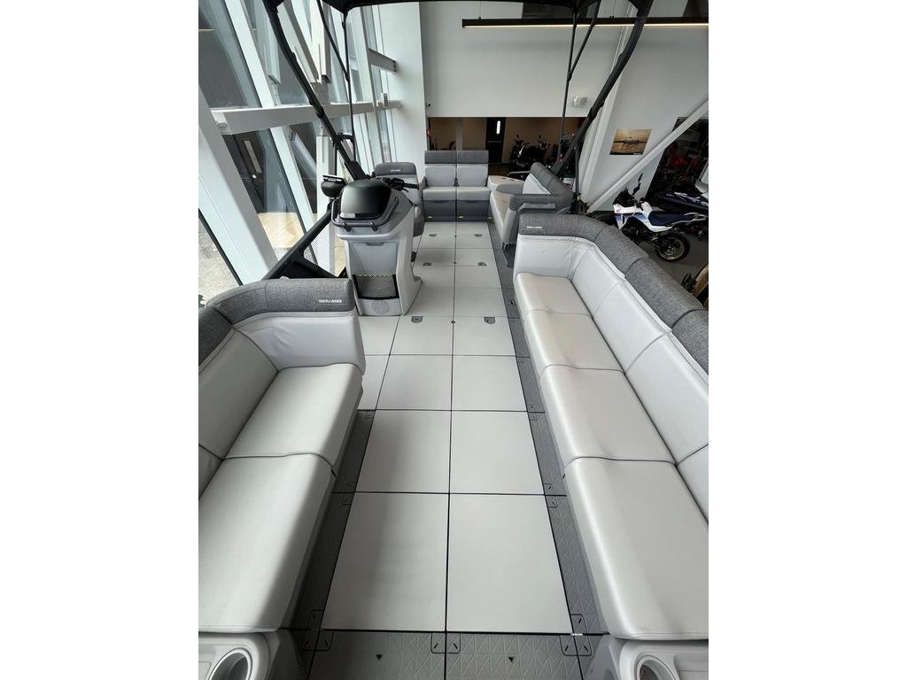 2024 Sea-Doo SWITCH CRUISE 21 pieds 230 (Rabais de 10000$) in Charlemagne, Quebec - 4 - w1024h768px