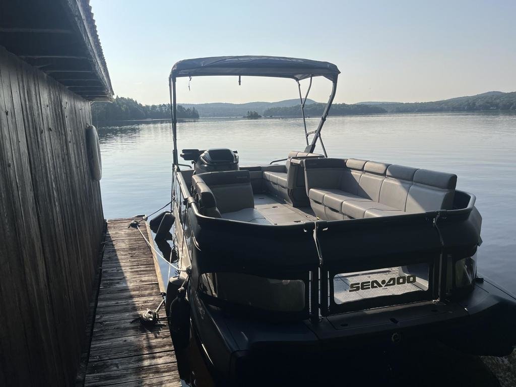 Sea-Doo SWITCH CRUISE 21 pieds 230 (Rabais de 15000+3 ans Brp)  2024 à Charlemagne, Québec - 1 - w1024h768px