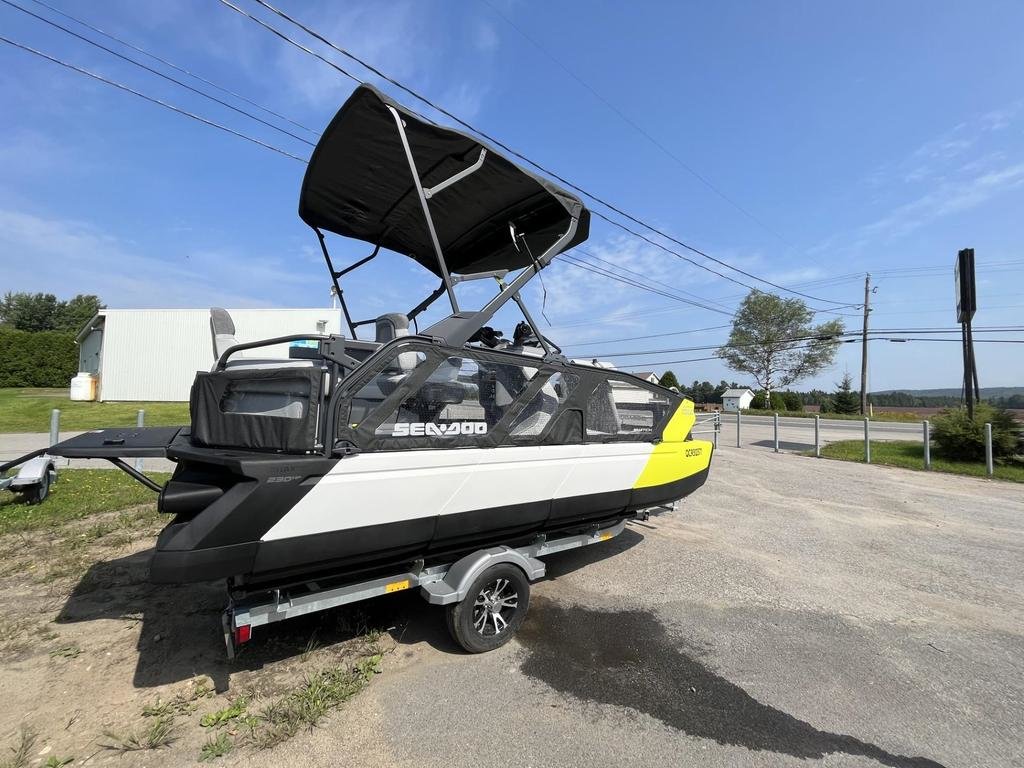 Sea-Doo 2023 SWITCH SPORT 18'' 230 Démo + 3 ans BRP (Rabais de 12000$)  2023 à Charlemagne, Québec - 6 - w1024h768px