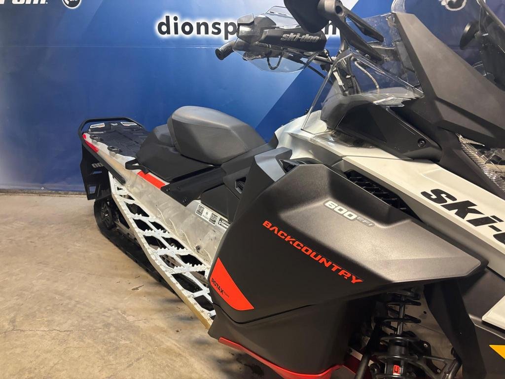 2022 Ski-Doo BACKCOUNTRY SPORT 600EFI in Charlemagne, Quebec - 4 - w1024h768px