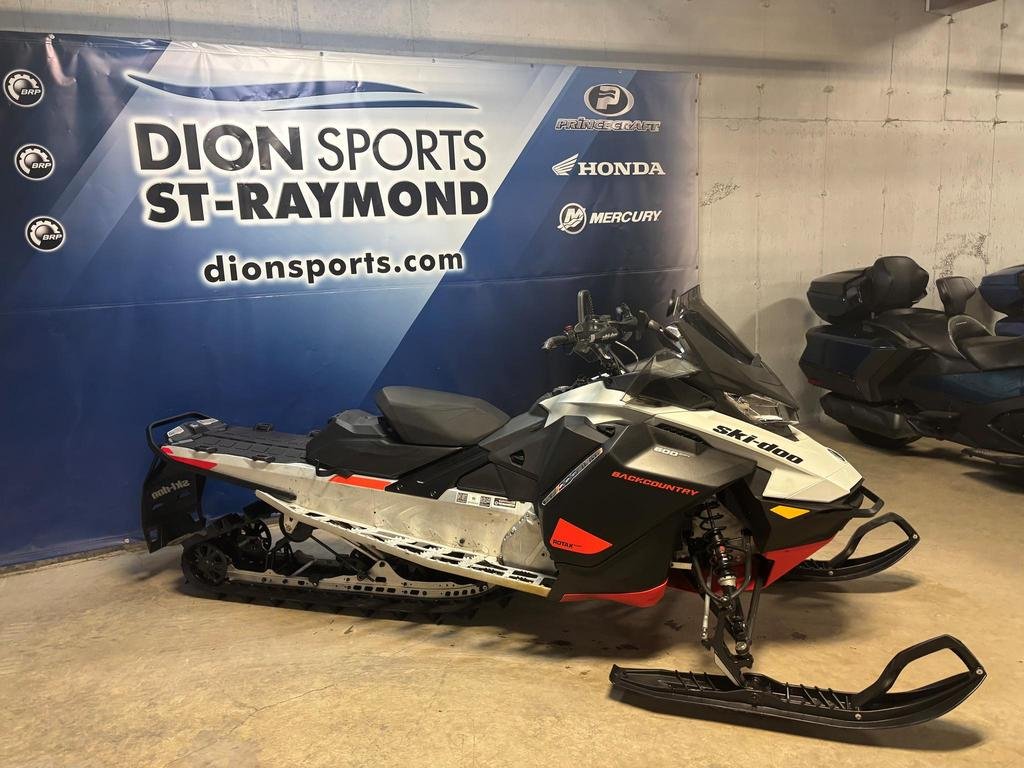 2022 Ski-Doo BACKCOUNTRY SPORT 600EFI in Charlemagne, Quebec - 2 - w1024h768px