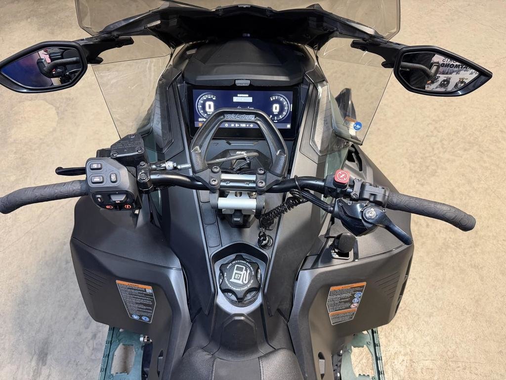 2026 Ski-Doo EXPEDITION SE 900 ACE ICE CROSSCUT in Charlemagne, Quebec - 7 - w1024h768px