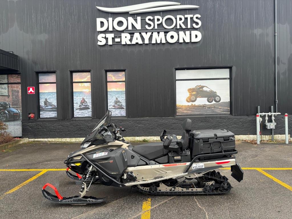 2022 Ski-Doo EXPEDITION SE 900 ACE in Charlemagne, Quebec - 1 - w1024h768px